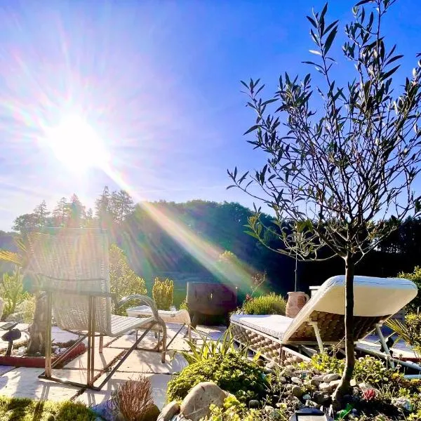 Guest Apartment & Room Seeland, hotel in Suberg