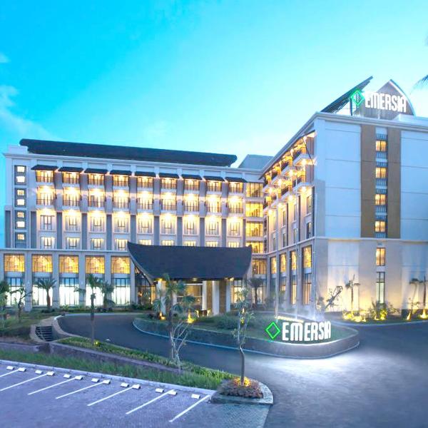 Emersia Hotel & Resort Batusangkar