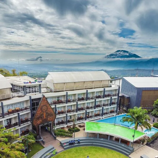 Griya Persada Convention Hotel & Resort Bandungan，位于班顿甘的酒店
