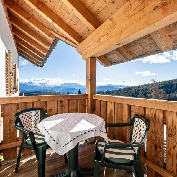 Wohnung Arnika Stücklhof, hotel in San Genesio Atesino