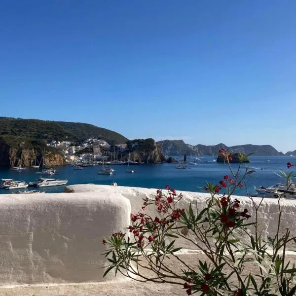 Specchio Marino, hotel in Ponza