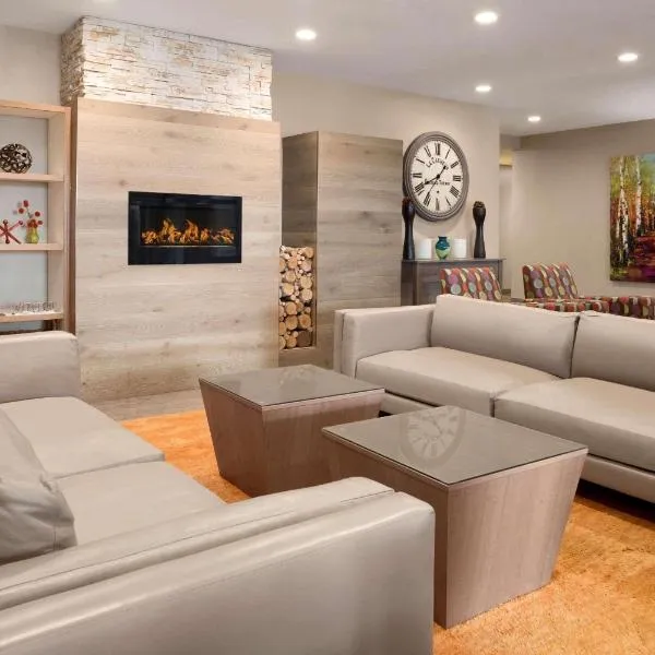 Country Inn & Suites by Radisson, Duluth North, MN, hotel a Duluth