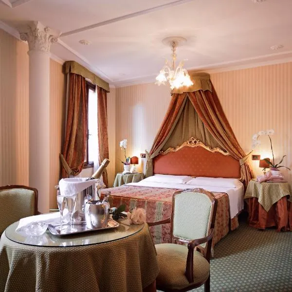 Hotel Kette, hotel v Benátkách