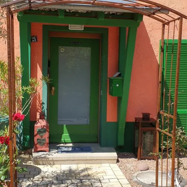 Evis Cottage, hotell i Wertheim