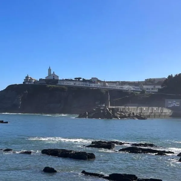 CAMBARAL 1E、ルアルカのホテル