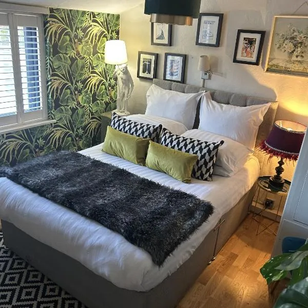 Maison Claire, hotel in Chester