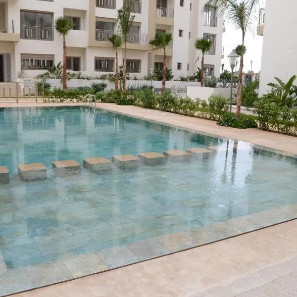 New Luxury apartment 5 min Casablanca Mohammed V Airport, hôtel à Casablanca