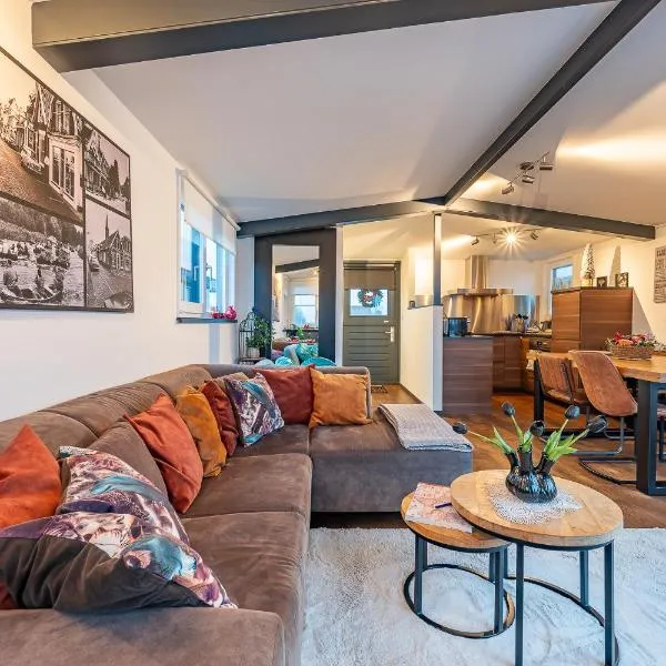 Watervillashiraz, hotel v destinaci Aalsmeer