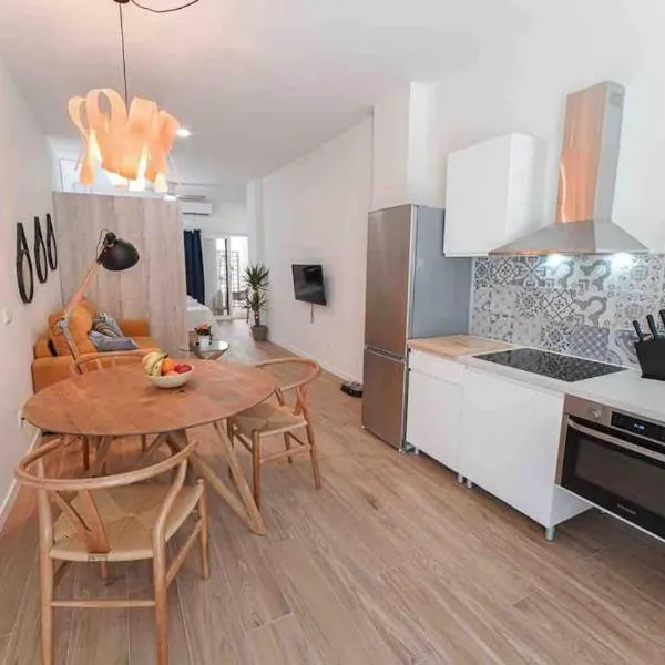 Studio chic avec terrasse, lumineux et calme 1, hotel ve Valencii