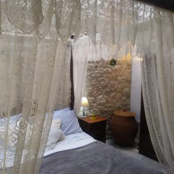 The Spidaki, hotel en Lania