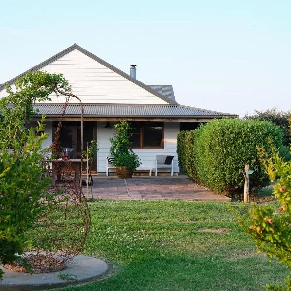 Shawwood Cottage, hotel sa Mudgee