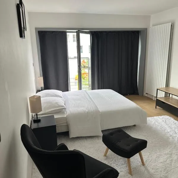 New Upscale 1 bedroom Apartment, hôtel à Paris