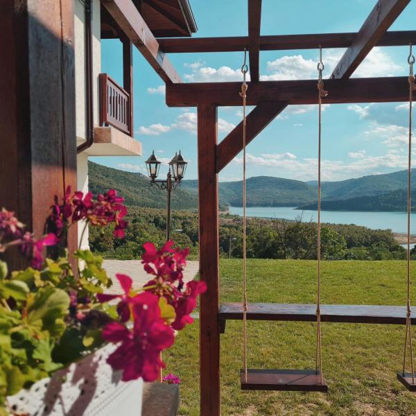 Eco Lodge St Ignatius Еко лодж Игнажден, Debelets