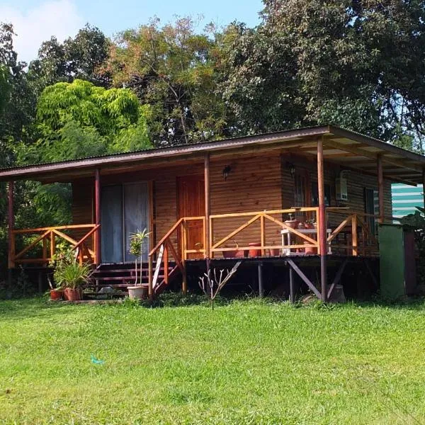 Cabañas Akiko, hotel en Hanga Roa