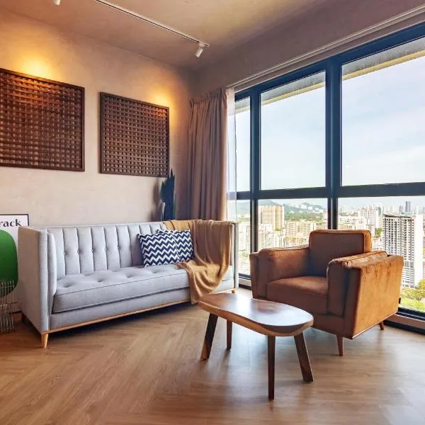 Urban Suites, Spectre Collection by Stellar ALV, ξενοδοχείο σε Jelutong