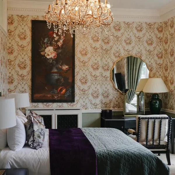 40 Winks Hospitality, hotel in Durham