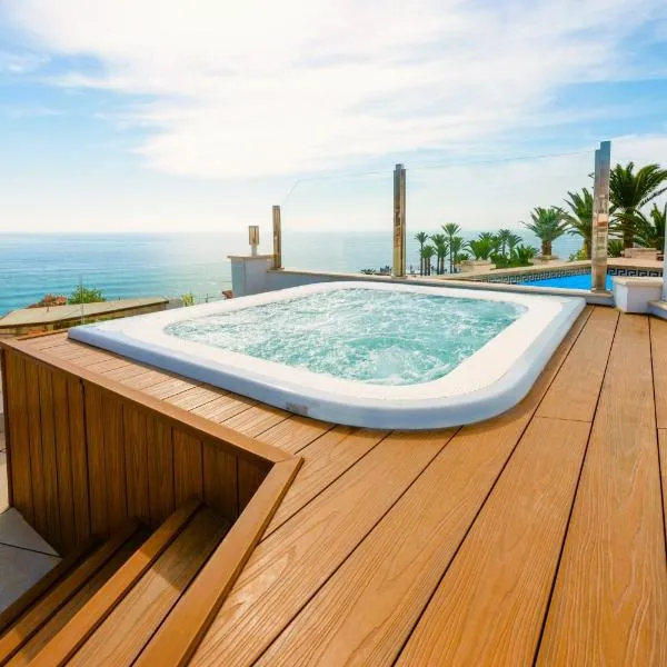 HC Calahonda Beach Nerja, hotel in Nerja