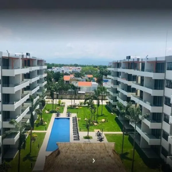 Nuevo Vallarta Lovely 2 bedroom condo pool front, hotel v destinaci Nuevo Vallarta