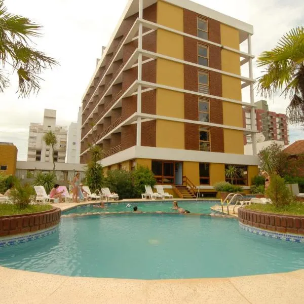 Hotel Chiavari: San Bernardo'da bir otel
