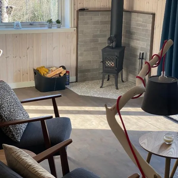 Adventure Guesthouse Sweden in rural area Sunne, hotel in Sunne