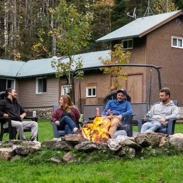 OPPY SHACK - SPA, BABY FOOT, BASKETBALL, LAC, RIVIERE, hotel in Frampton