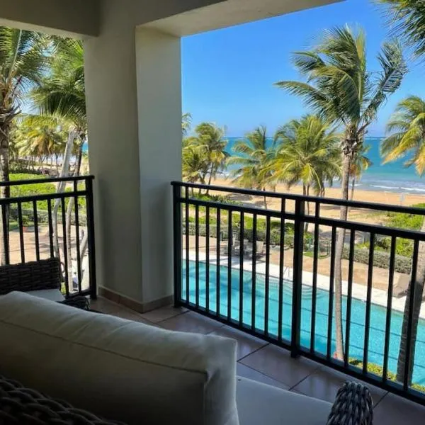 Luxury Beachfront 2 Bedroom at Wyndham Rio Mar, PR, Hotel in Luquillo