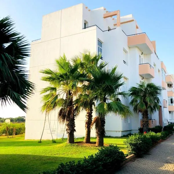 NOUVEAU, Residence Cap Spartel avec une vue sur mer, hotel in Tangier
