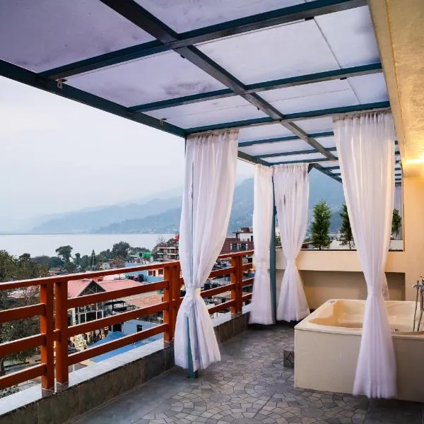 Pokhara Alpine and Springs, hotel in Pokhara