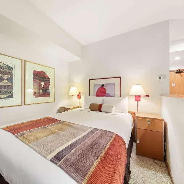 Palisades Tahoe Lodge Rentals Studio #234, hotel in Olympic Valley