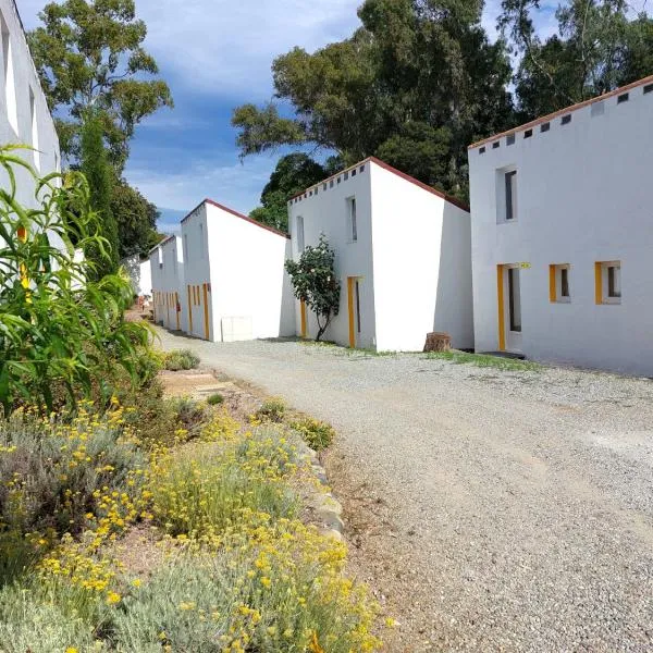 FKK-Feriendorf Village naturiste Club Corsicana, hotel i Linguizzetta