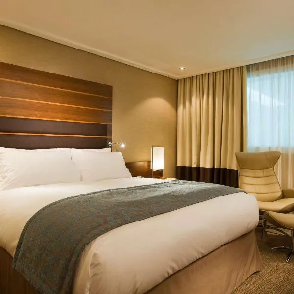 Sofitel London Heathrow, hotel v mestu Hillingdon