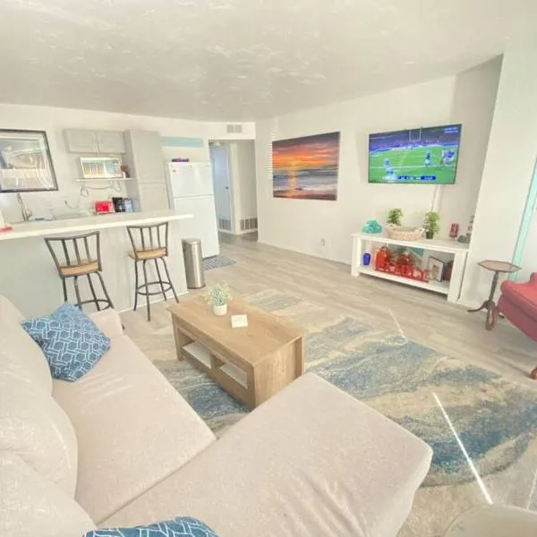 Sea View, Boards, Bikes, W/d, готель у місті Окснард