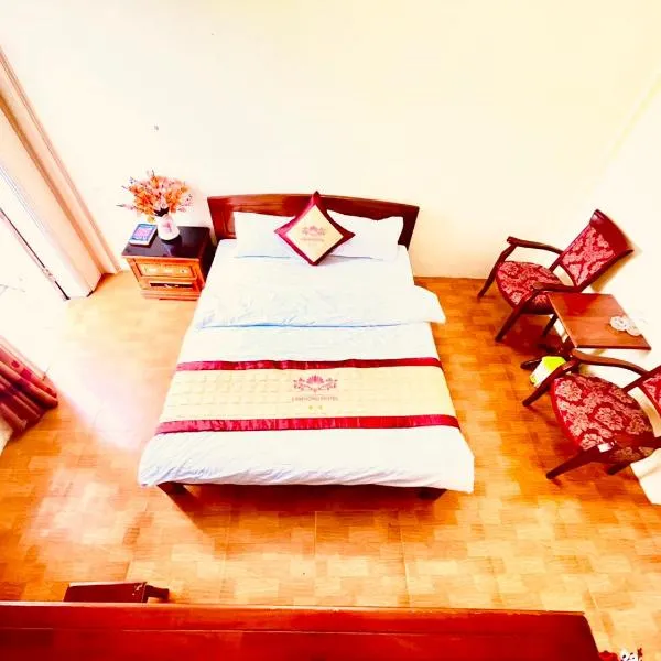 Lam Hong Hotel, hôtel à Xuân Ðài
