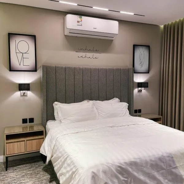 أجنحة لافينا الخاصة, hotel in Yanbu