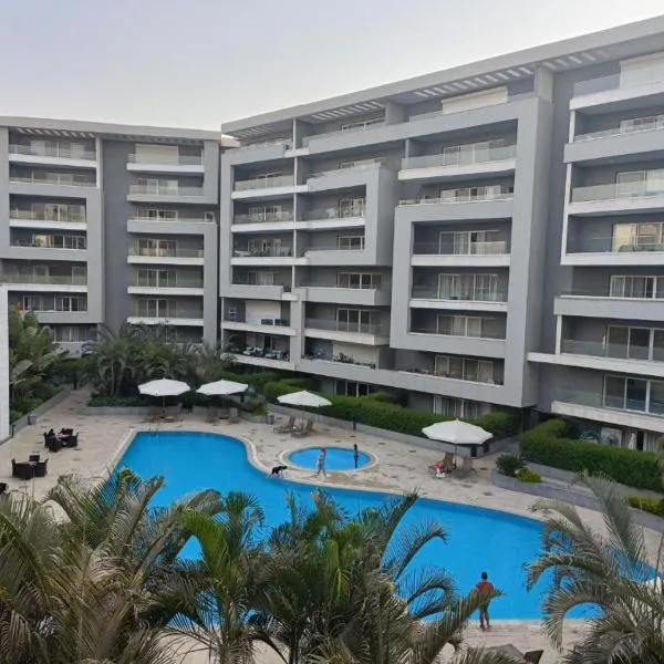 Parkside Boutique 3 BBR Serviced Apartment - Ocean Blue - Near Airport, ξενοδοχείο στο Κάιρο