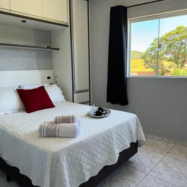 Floripa Beach Loft 1 dorm 200m do mar, hotel en Florianópolis