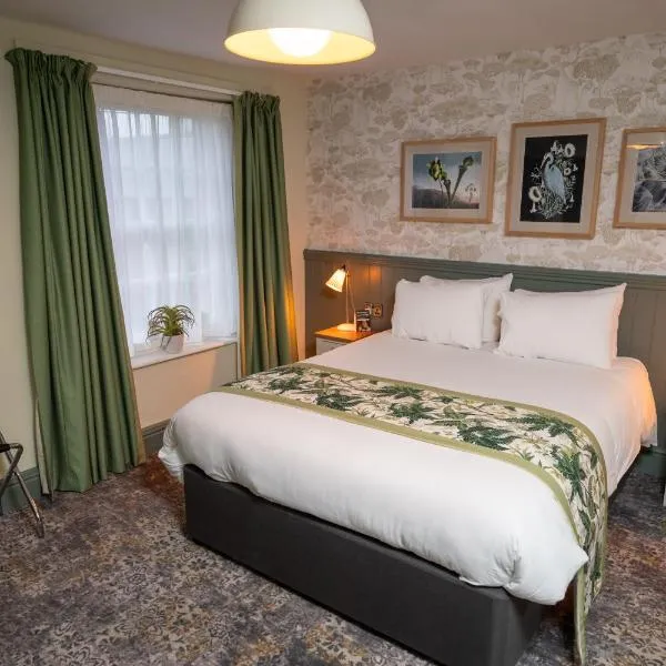 Rockingham Arms By Greene King Inns, hotel in Wentworth