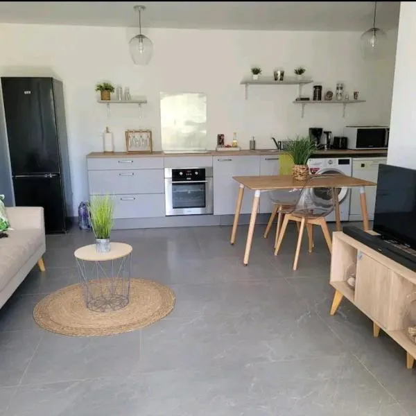 Superbe appartement cosy neuf, hotell sihtkohas Grand Case