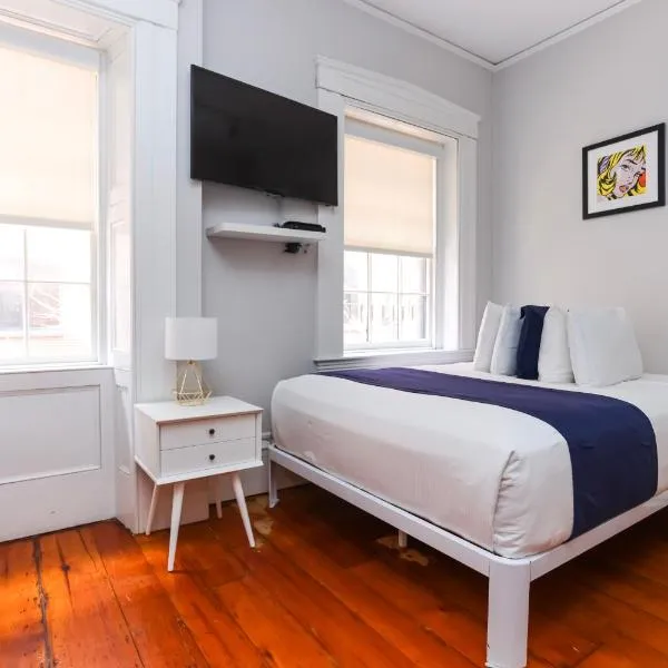 Charming & Stylish Studio on Beacon Hill #12, hotel in Boston