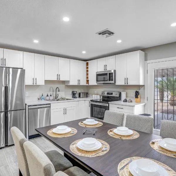 Family Reunion, Remodeled, King Beds, X-box, Desks, hôtel à Las Vegas