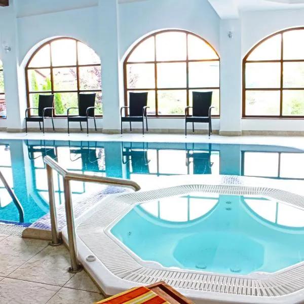 Hotel Esprit, khách sạn ở Braşov
