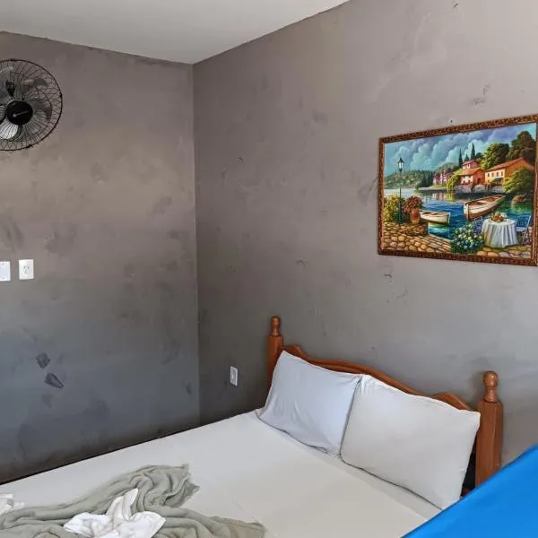 Hostel365,位于安格拉杜斯雷斯的酒店