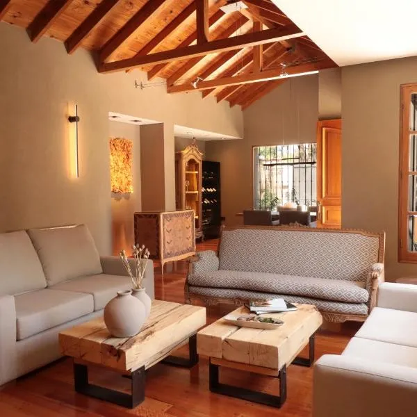 Heura Petit Hotel, hotel v destinaci Ciudad Lujan de Cuyo