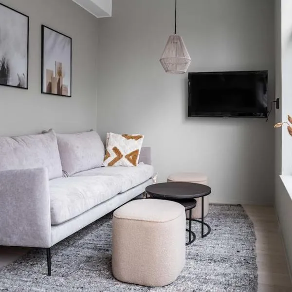 Slope-Side Fun Ski-In Ski-Out Retreat for 3, ξενοδοχείο στο Åre