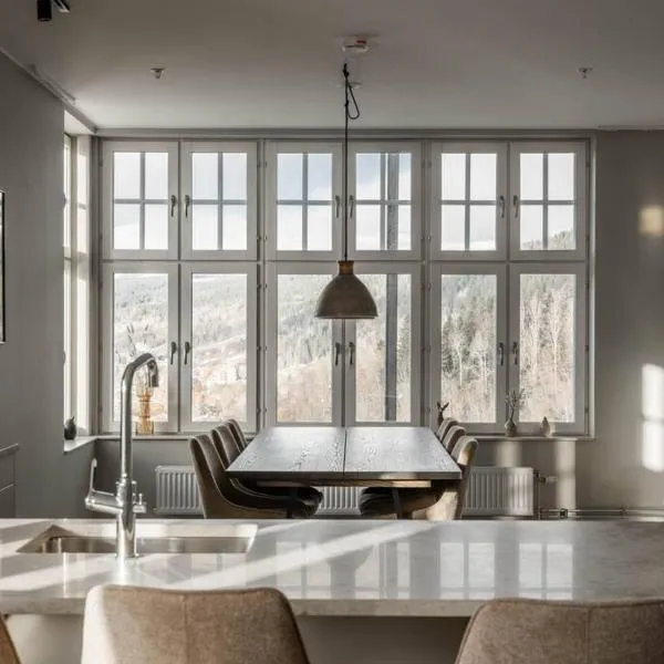 Are Alpine Retreat 6-Guest Ski Apt with Sauna, hotel in Åre