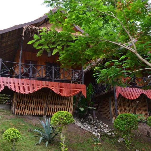 Thongbay Guesthouse, ξενοδοχείο σε Luang Prabang