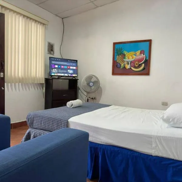 Apartamento Nilxon / Habitación, hotel in Granada