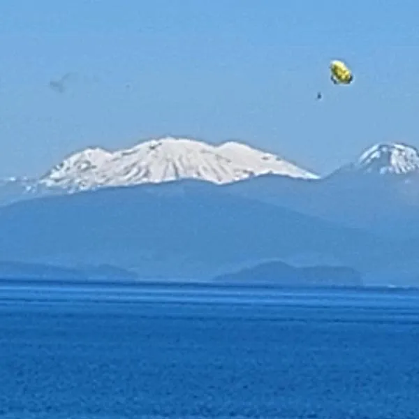 Bed and Breakfast Happy Home Taupo Accommodation, hotel in Taupo