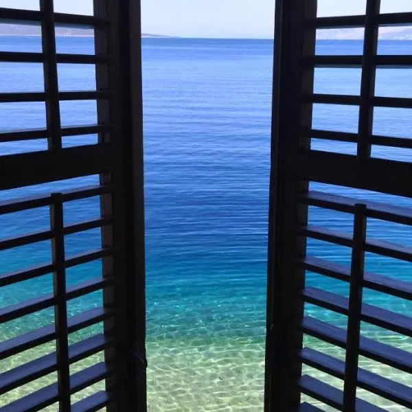 Beach rooms Riviera - Žuta Kuća, hotel en Makarska