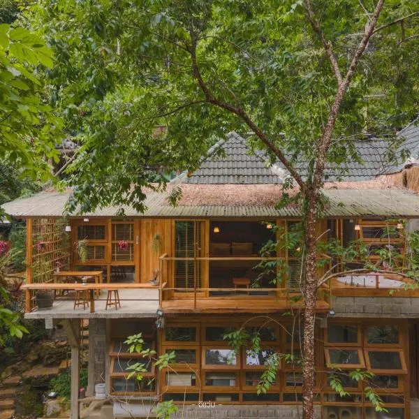 Woo Ma Ca Moo, hotel in Chiang Mai